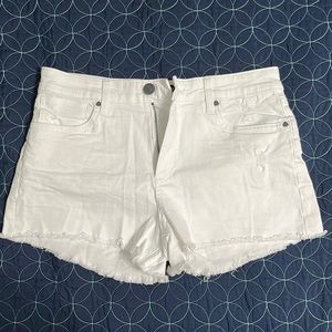 KUT brand size 4 white shorts